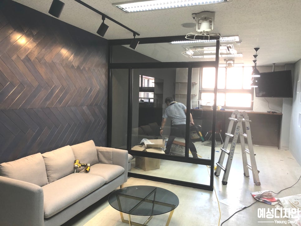 마석고등학교 / 다목적교과협의회실